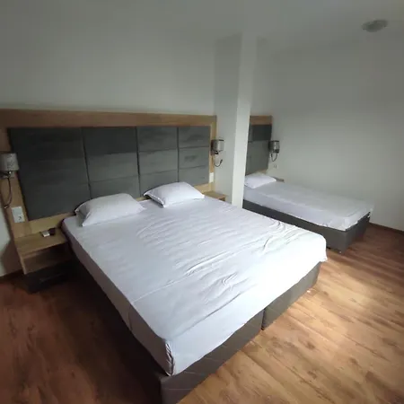 Διαμέρισμα Luxury In Mb Πομόριε